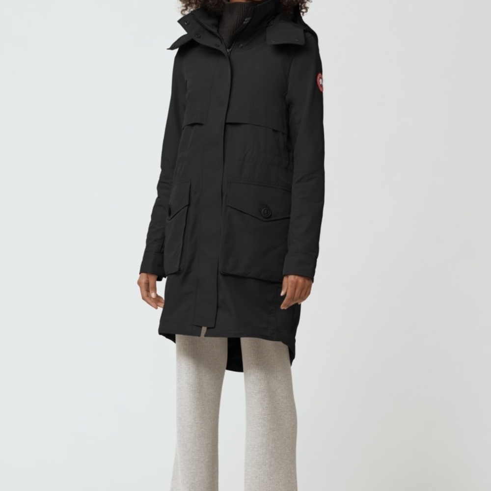 Canada Goose - cavalry trench color black size M perfect condition